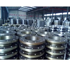 對(duì)焊法蘭運(yùn)輸時(shí)使用什么保護(hù)呢？山西定襄鴻鎧鍛造為您解答